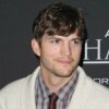 Ashton Kutcher announces fatherhood Ashton Kutcher announces fatherhood